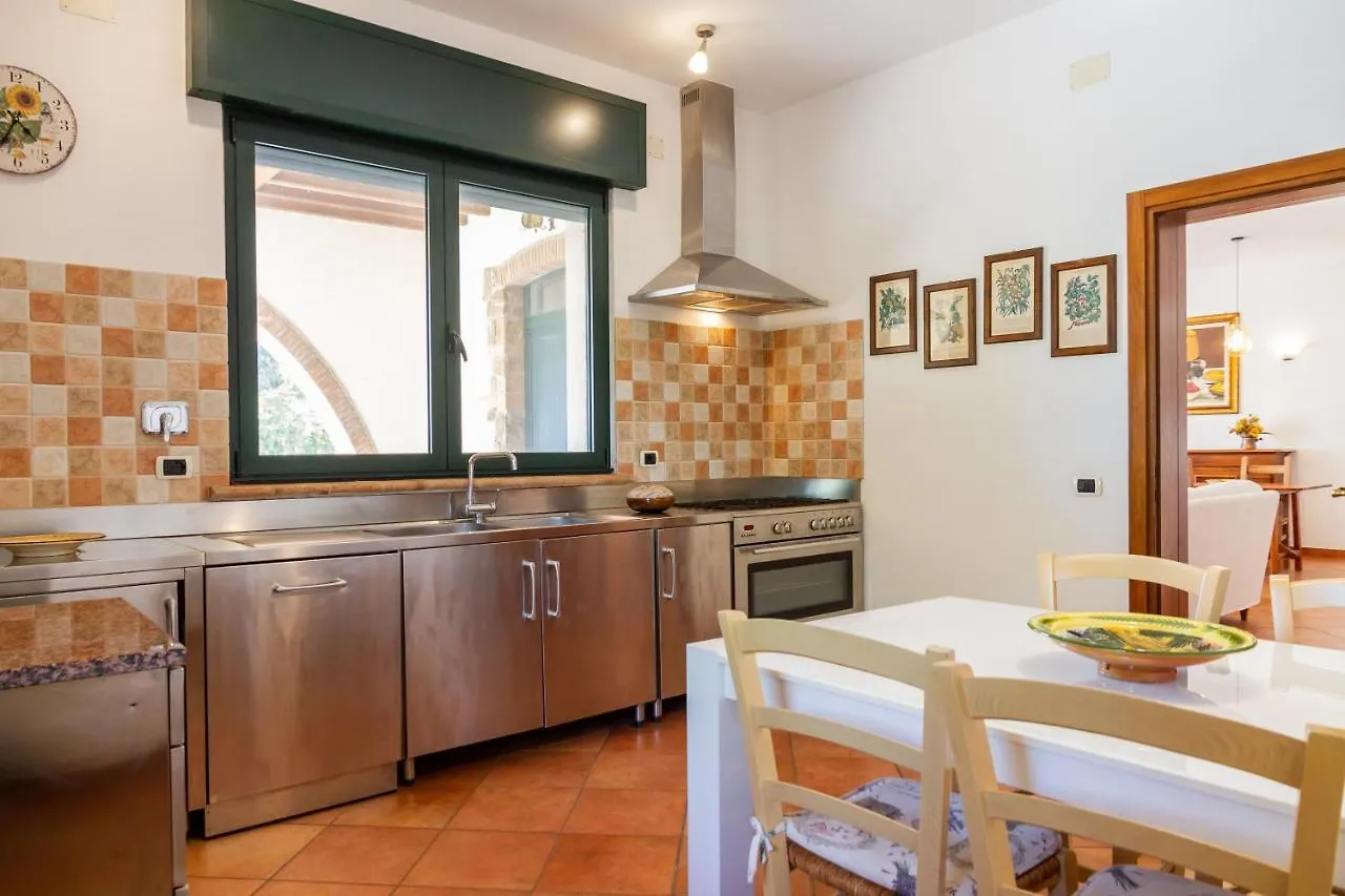 Villa Bouganville - Colleberto Follonica Italy